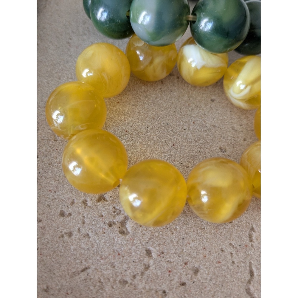 Chunky Bracelet Set Of 2 Marbled Beads Yellow & Green Statement Costume Stretch - Picture 2 of 5